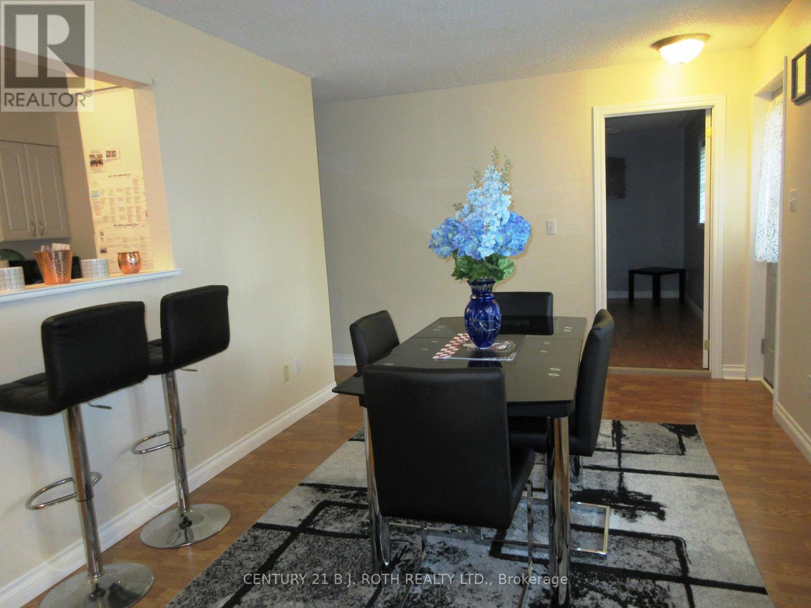 31 River Drive, Essa, Ontario  L3W 0G8 - Photo 12 - N13139224