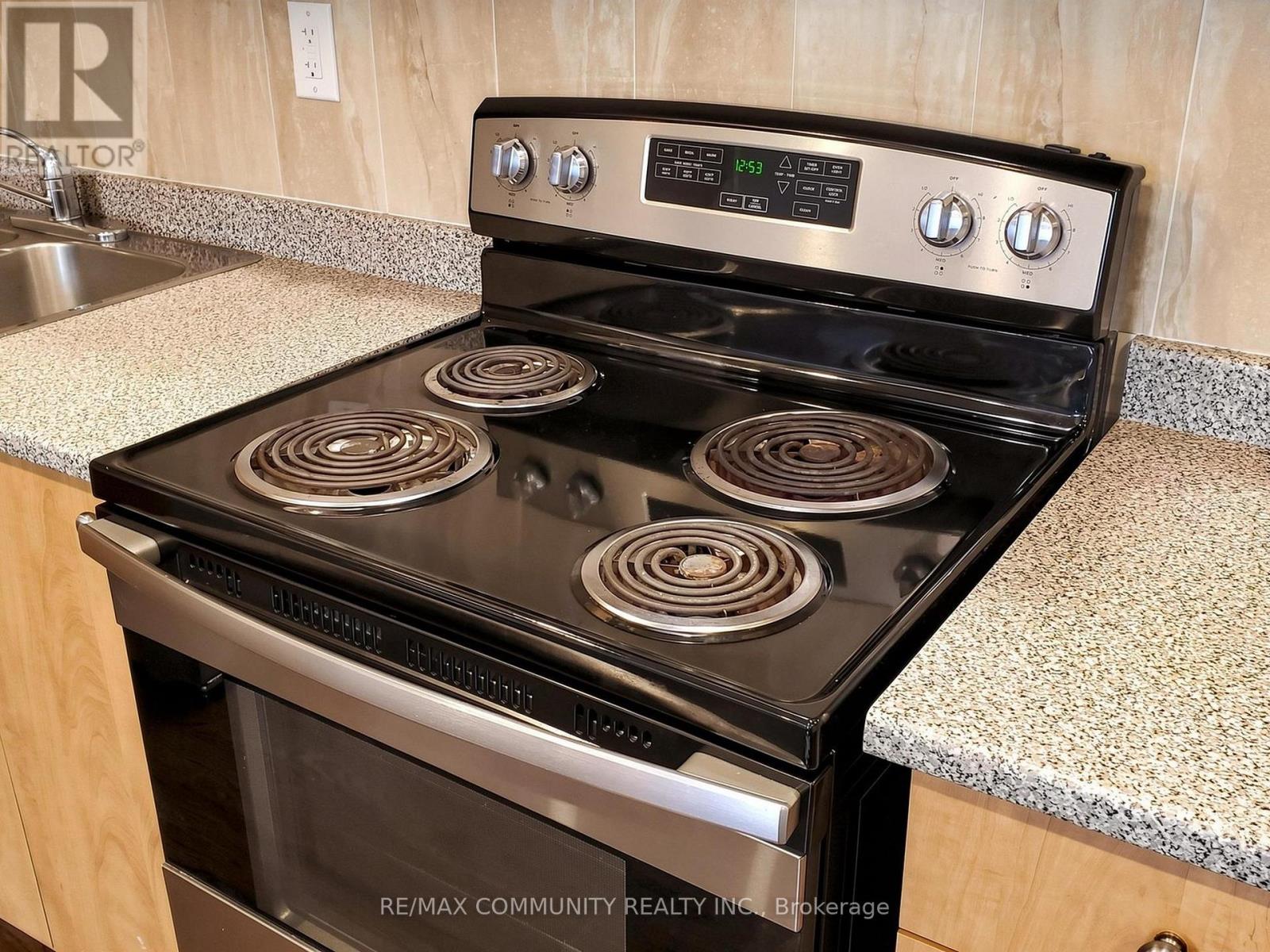 Basement - 5 Mugford Crescent, Brampton, Ontario  L6Y 6A7 - Photo 11 - W13139218