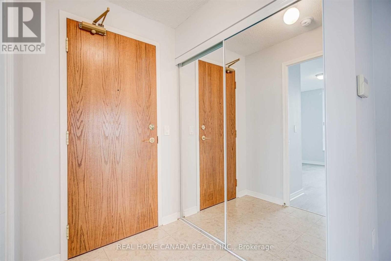 803 - 4889 Kimbermount Avenue, Mississauga, Ontario  L5M 7R9 - Photo 5 - W13139222