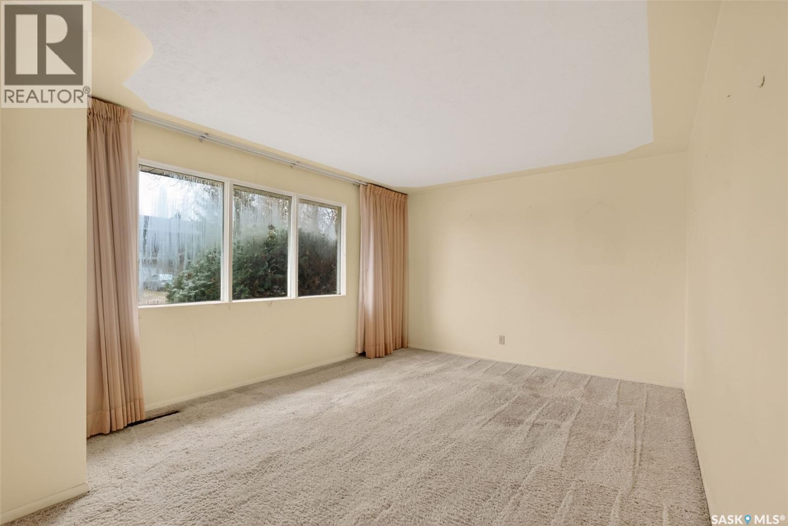 334 25th Street W, Prince Albert, Saskatchewan  S6V 5P6 - Photo 13 - SK036234