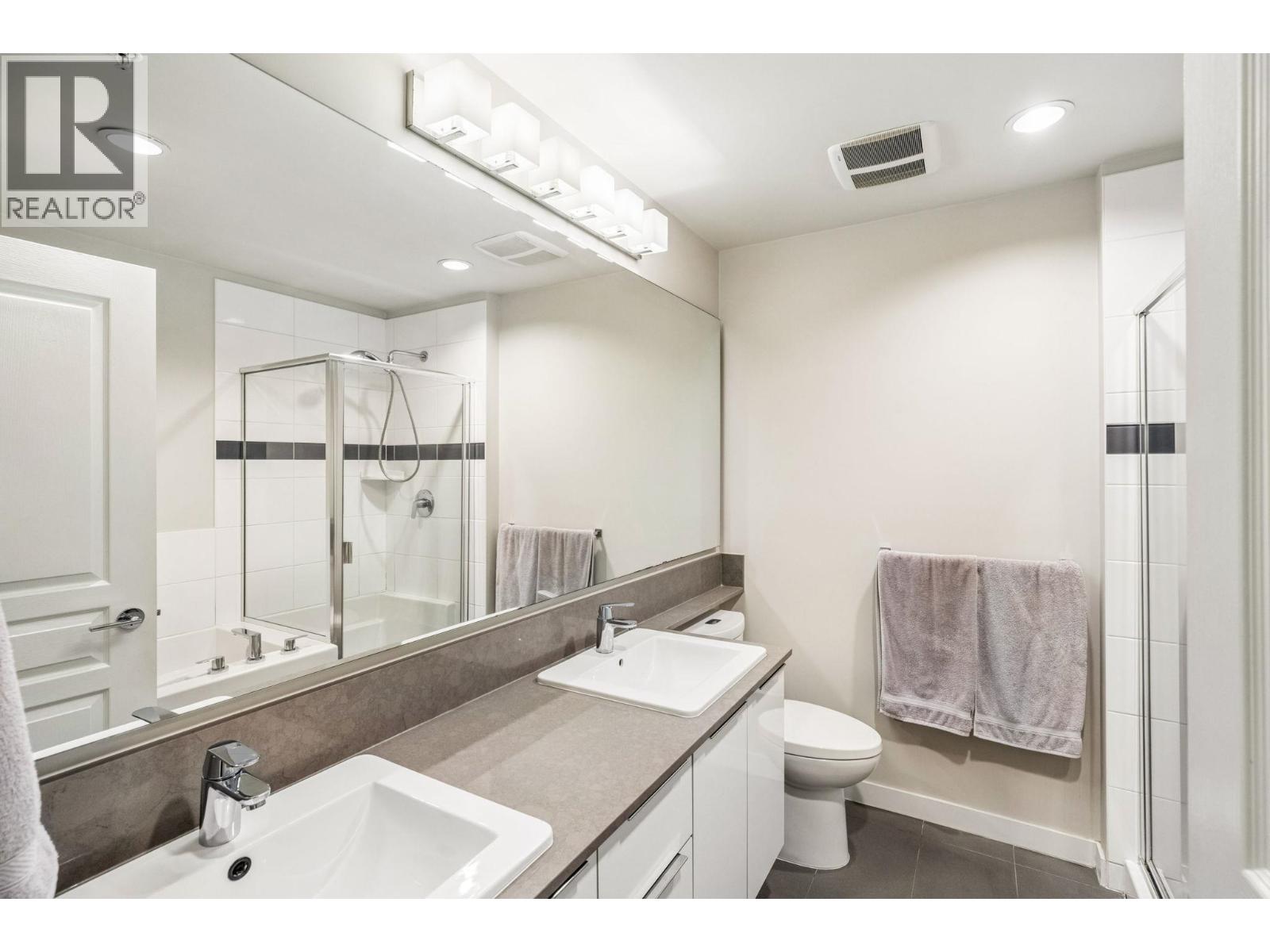 412 1152 Windsor Mews, Coquitlam, British Columbia  V3B 0N1 - Photo 25 - R3111934