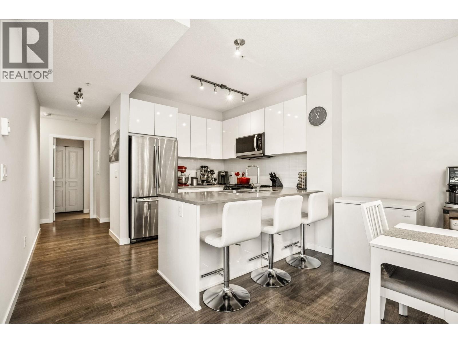 412 1152 Windsor Mews, Coquitlam, British Columbia  V3B 0N1 - Photo 15 - R3111934