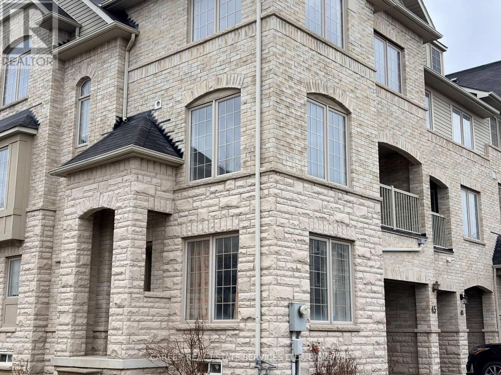 45 BLUNDEN ROAD, Ajax, Ontario