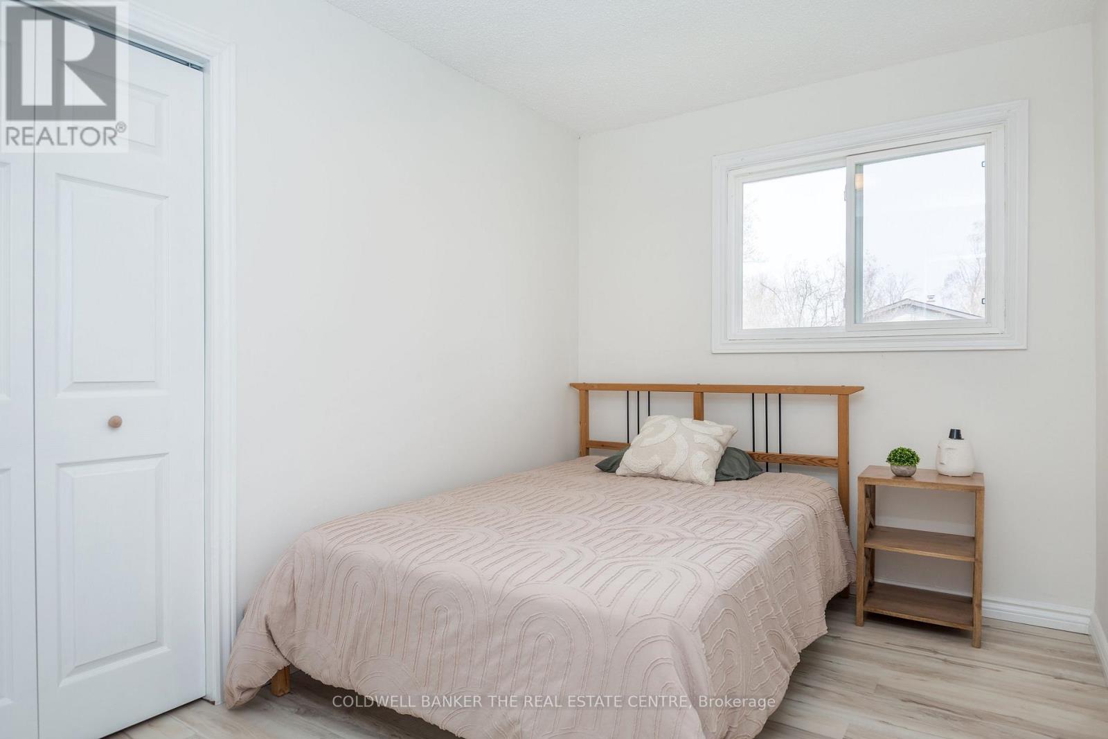 461 Alberta Street, Tay (Port Mcnicoll), Ontario  L0K 1R0 - Photo 19 - S13086884
