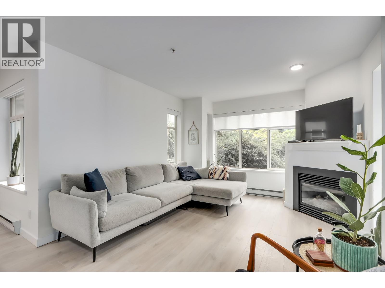 104 630 Roche Point Drive, North Vancouver, British Columbia  V7H 3A1 - Photo 6 - R3078853