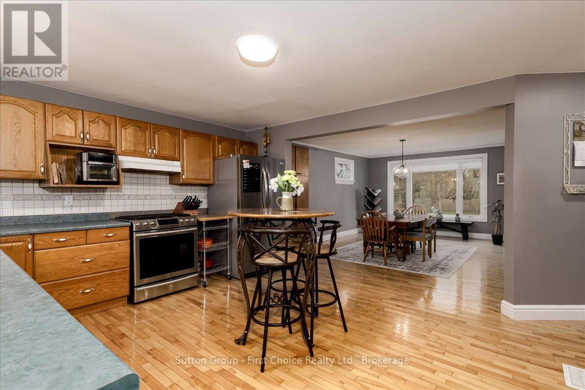 202 Huron Road, Perth South, Ontario  N0K 1X0 - Photo 13 - X13139242