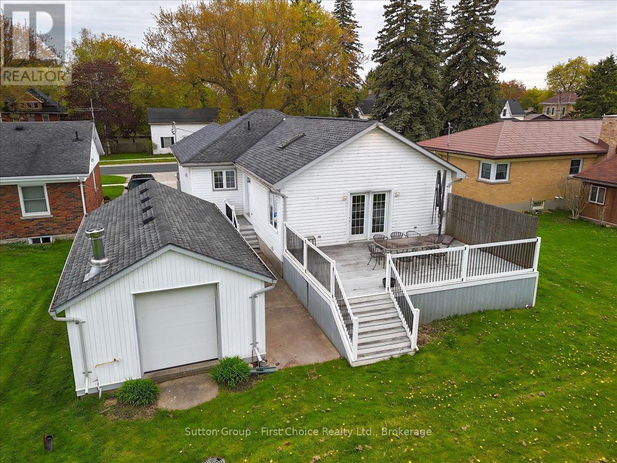 202 Huron Road, Perth South, Ontario  N0K 1X0 - Photo 30 - X13139242
