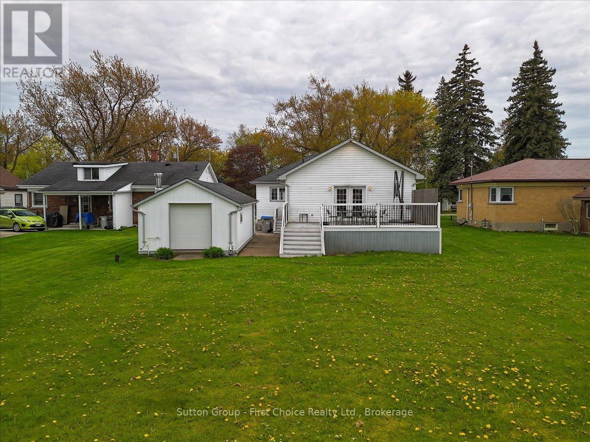 202 Huron Road, Perth South, Ontario  N0K 1X0 - Photo 31 - X13139242