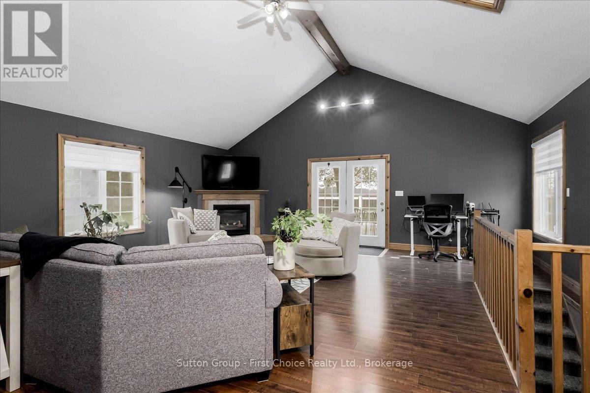 202 Huron Road, Perth South, Ontario  N0K 1X0 - Photo 5 - X13139242