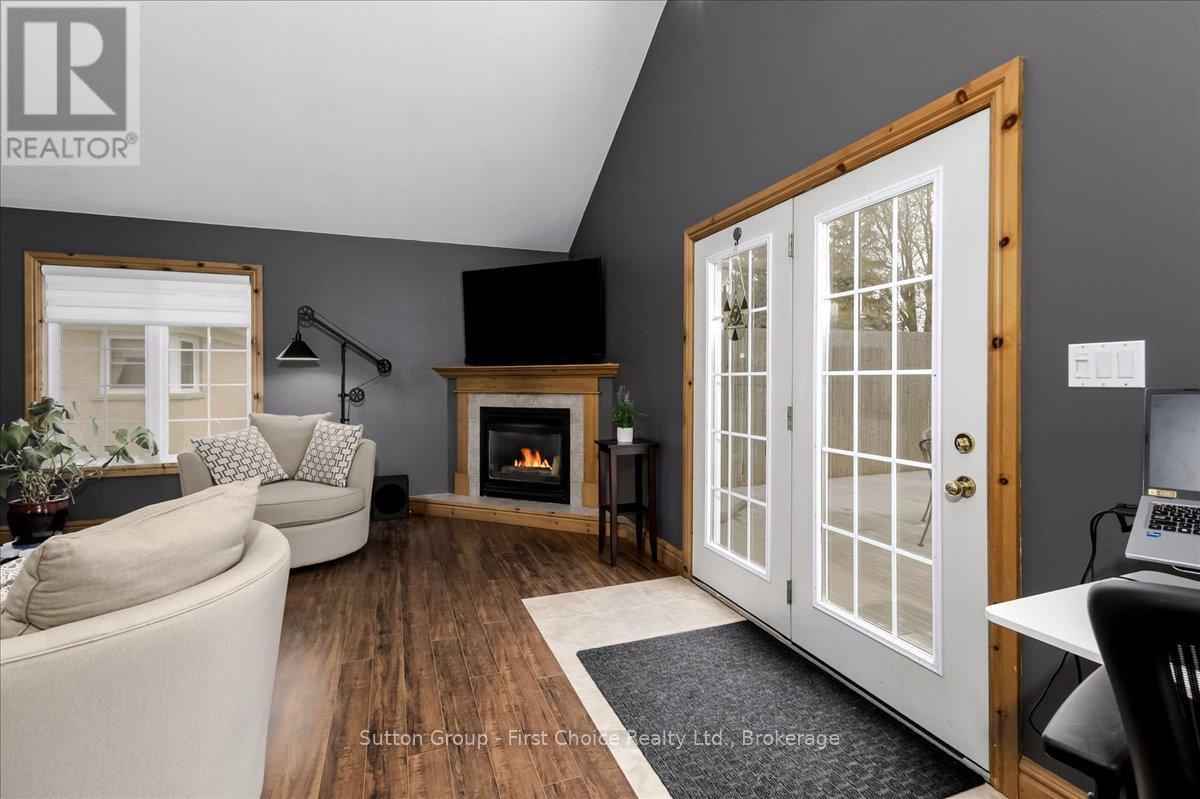 202 Huron Road, Perth South, Ontario  N0K 1X0 - Photo 9 - X13139242