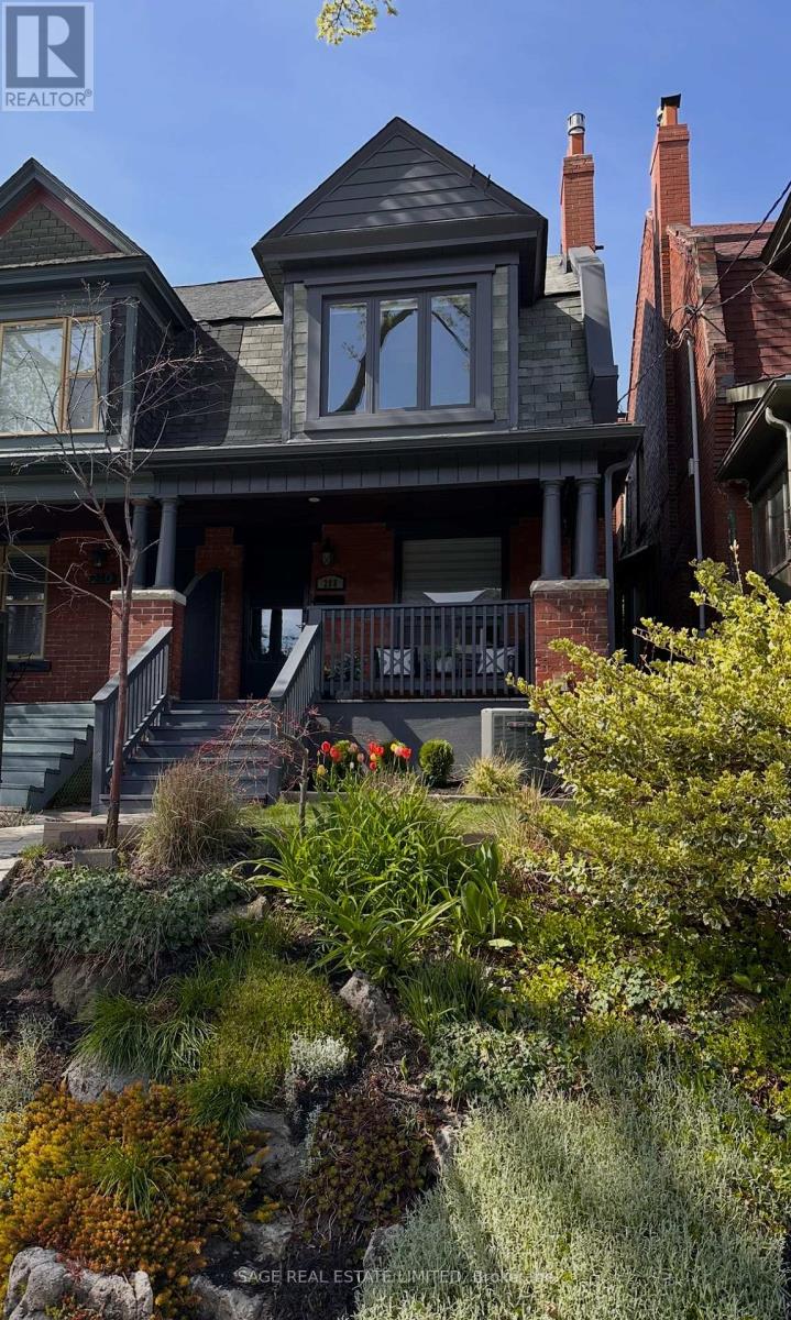 208 Galley Avenue, Toronto, Ontario  M6R 1H4 - Photo 3 - W13128690