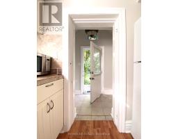 LOWER APARTMENT - 134 GLENWOOD CRESCENT, Toronto, Ontario