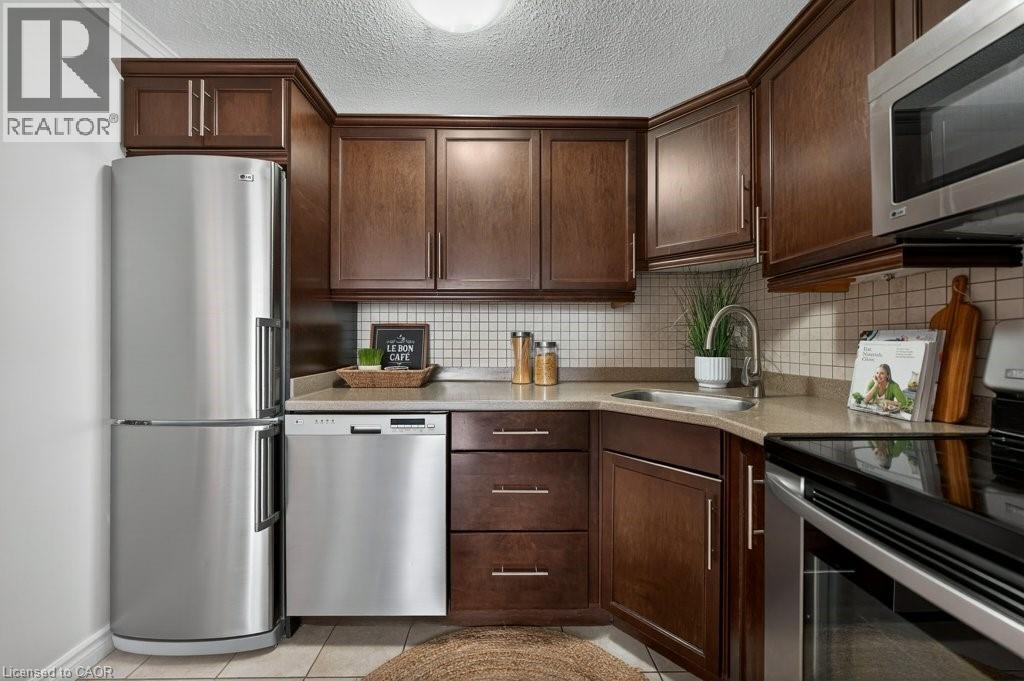 64 Benton Street Unit# 506, Kitchener, Ontario  N2G 4L9 - Photo 5 - 40816550