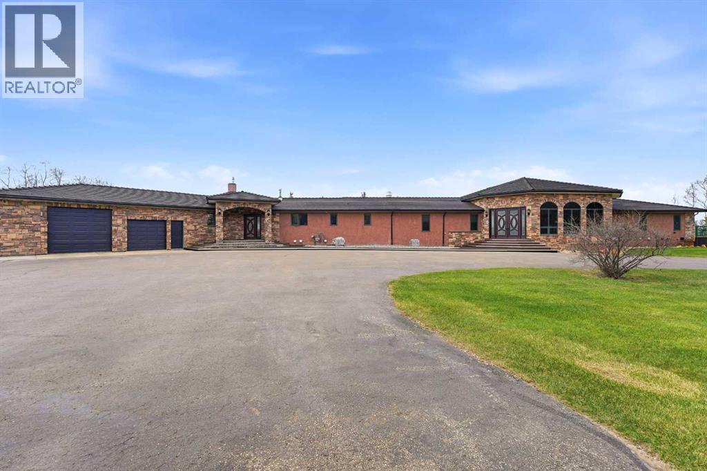 252072 Township Road 431a, Rural Ponoka County, Alberta  T4J 1R1 - Photo 1 - A2310168