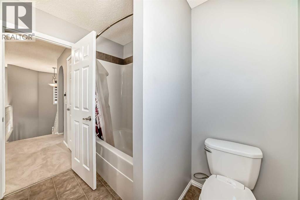 46 Saddlecrest Gardens NE, Calgary, Alberta  T3J 0C4 - Photo 34 - A2301088