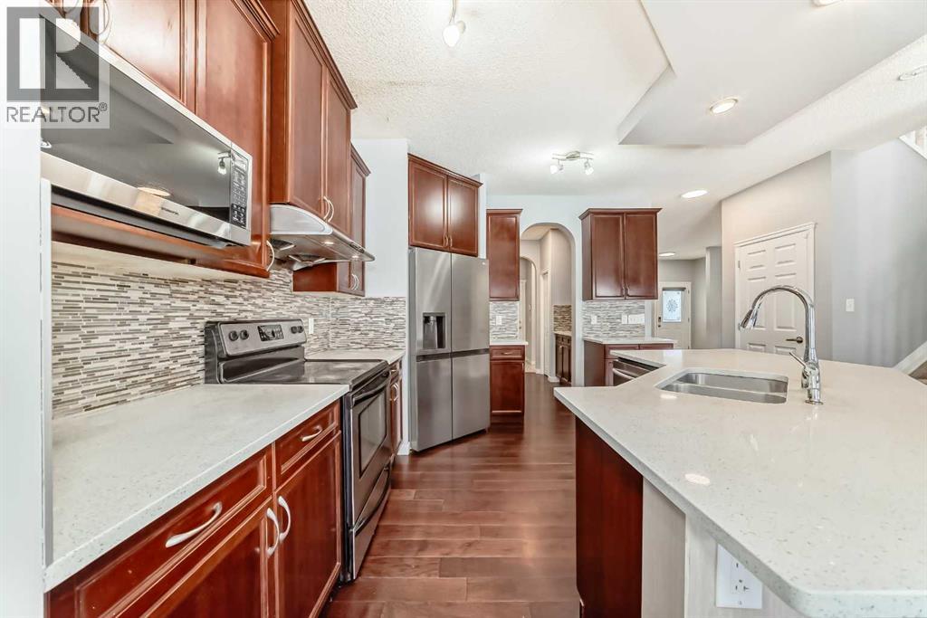 46 Saddlecrest Gardens NE, Calgary, Alberta  T3J 0C4 - Photo 6 - A2301088