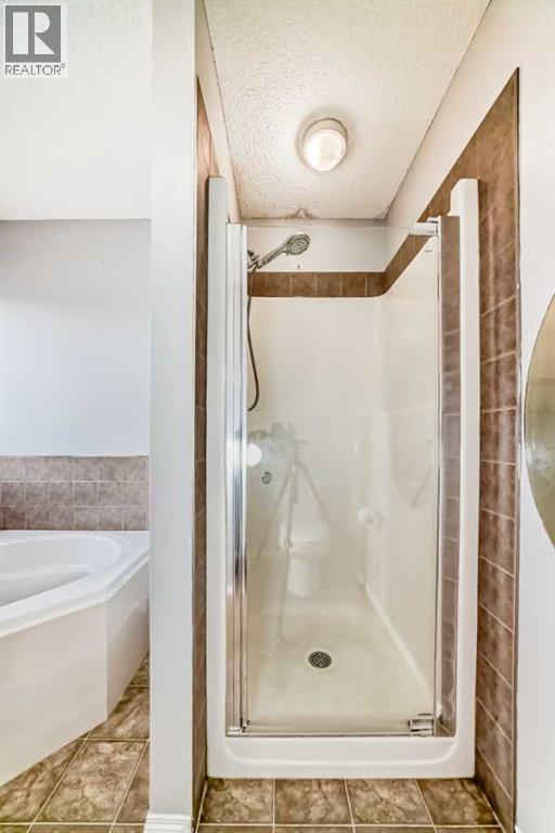 46 Saddlecrest Gardens NE, Calgary, Alberta  T3J 0C4 - Photo 25 - A2301088