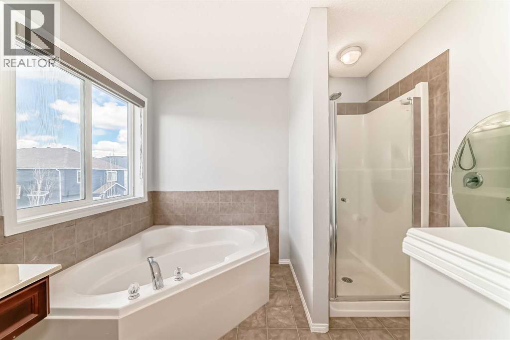 46 Saddlecrest Gardens NE, Calgary, Alberta  T3J 0C4 - Photo 23 - A2301088