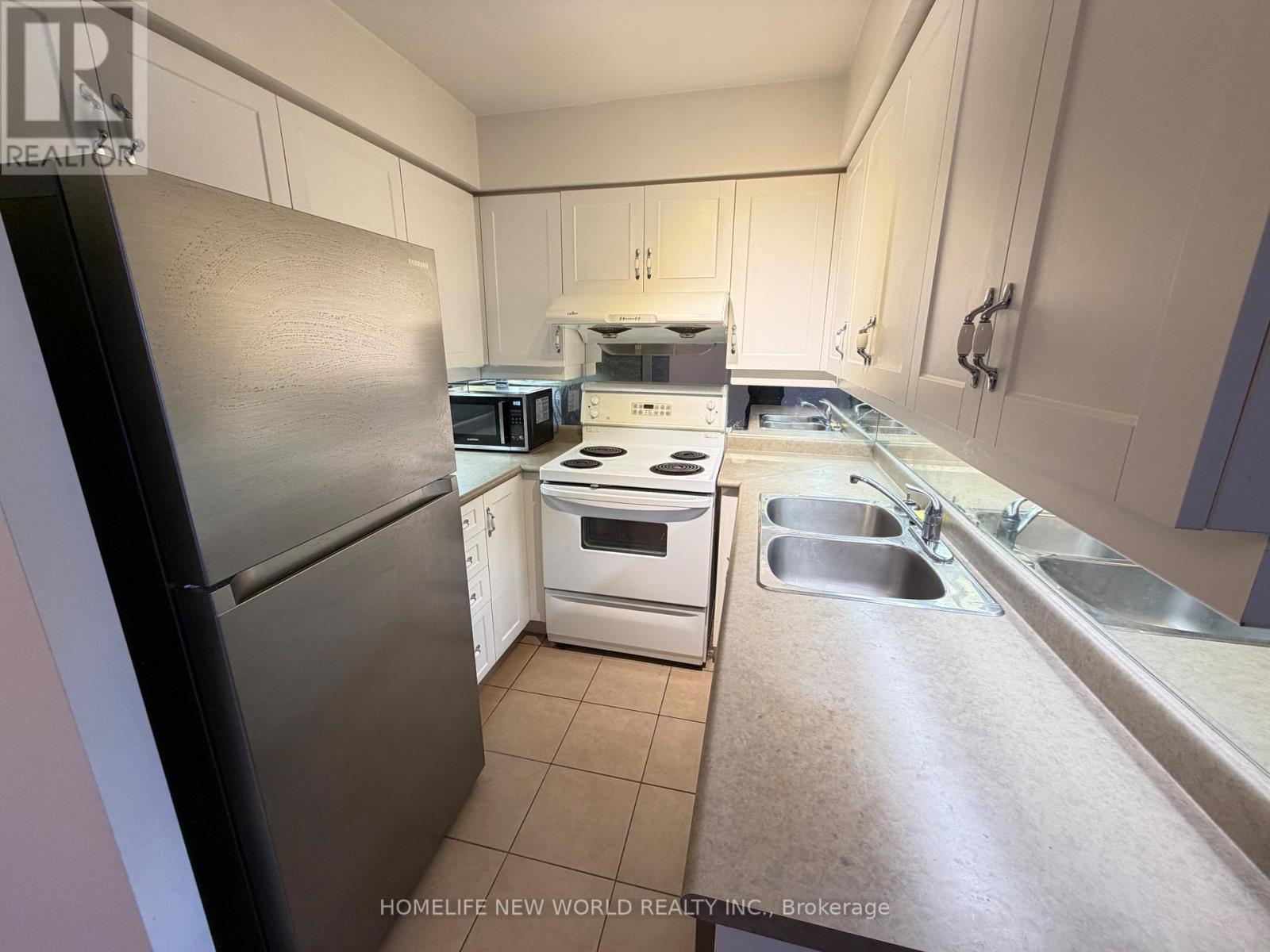 1805 - 3 Rean Drive, Toronto, Ontario  M2K 3C2 - Photo 4 - C12980496