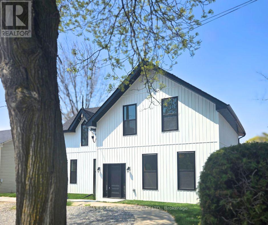 40 CHARLES STREET, Port Hope, Ontario