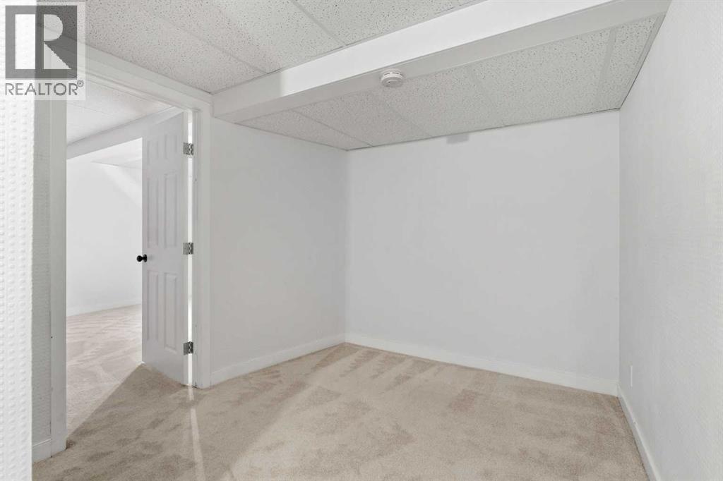 164 Sun Valley Drive SE, Calgary, Alberta  T2X 2C1 - Photo 32 - A2307742