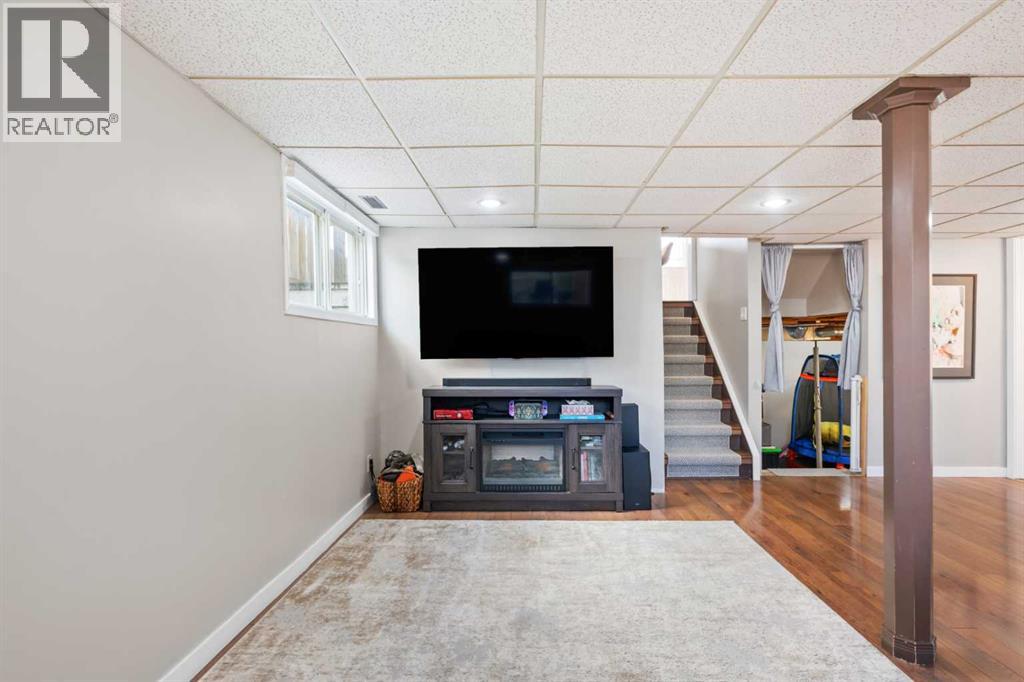 11 Deersaxon Circle SE, Calgary, Alberta  T2J 6V8 - Photo 31 - A2307805
