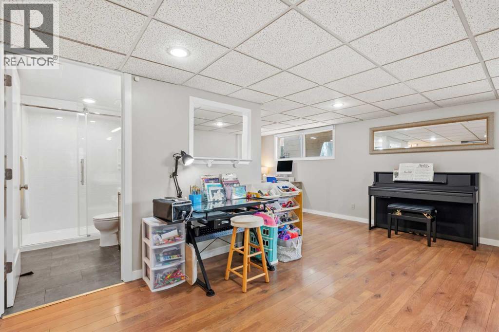 11 Deersaxon Circle SE, Calgary, Alberta  T2J 6V8 - Photo 34 - A2307805