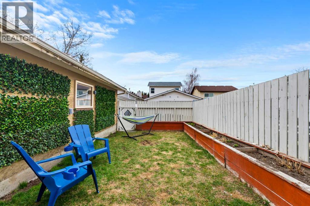 11 Deersaxon Circle SE, Calgary, Alberta  T2J 6V8 - Photo 41 - A2307805