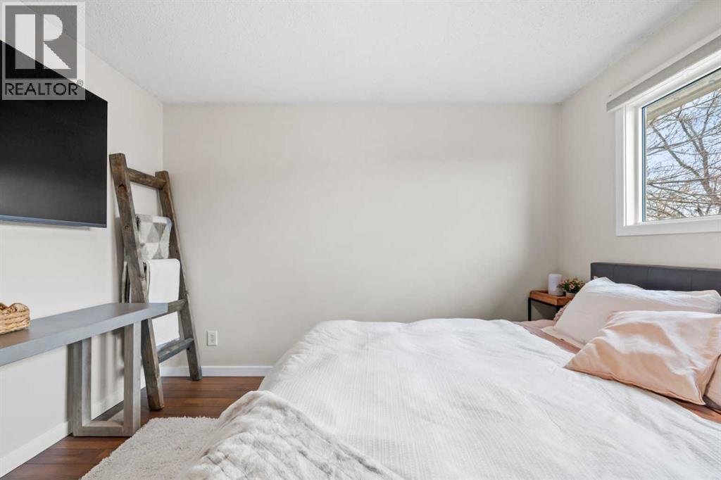 11 Deersaxon Circle SE, Calgary, Alberta  T2J 6V8 - Photo 21 - A2307805