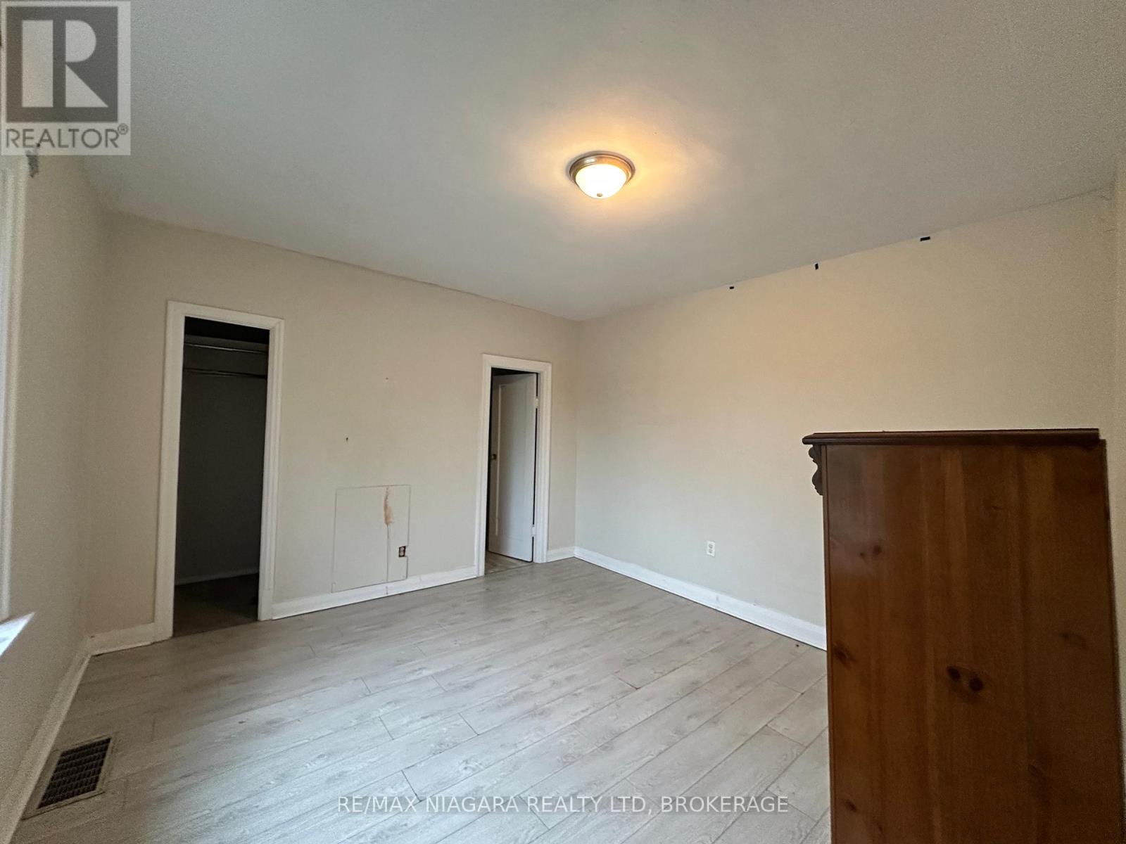 4 - 51 Lyons Avenue, Welland, Ontario  L3B 1L8 - Photo 8 - X13139268