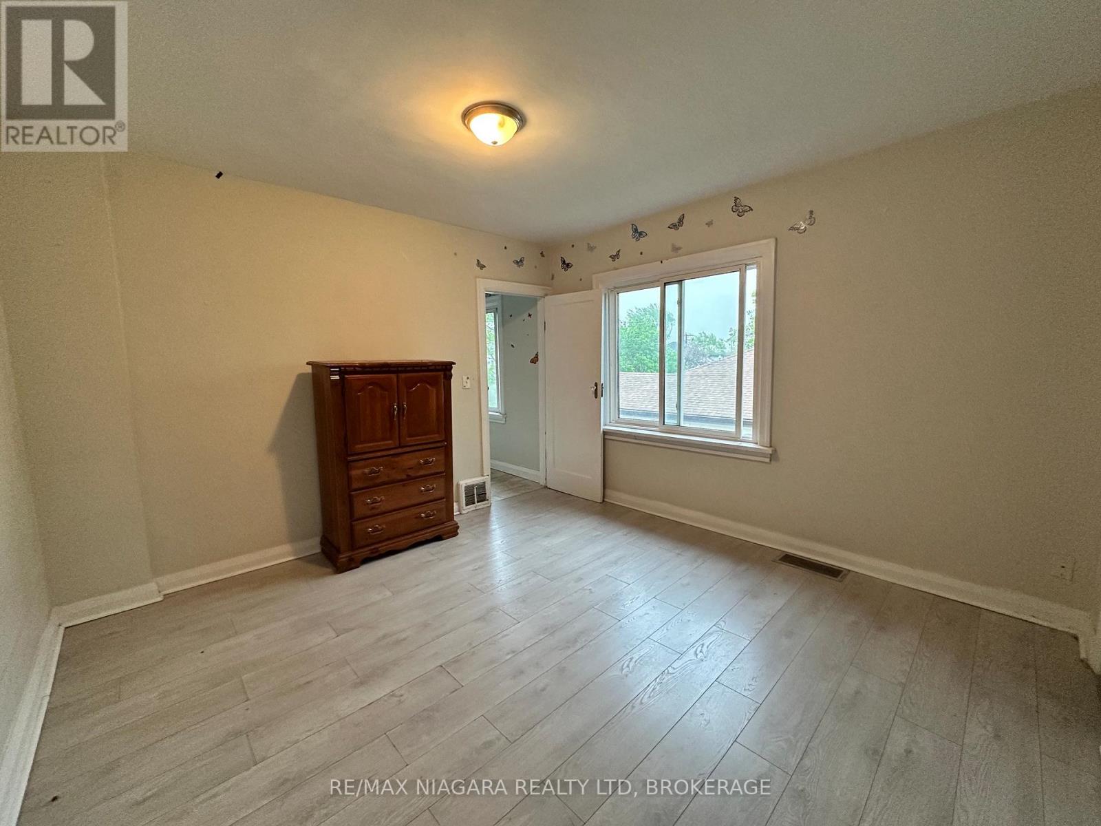 4 - 51 Lyons Avenue, Welland, Ontario  L3B 1L8 - Photo 9 - X13139268