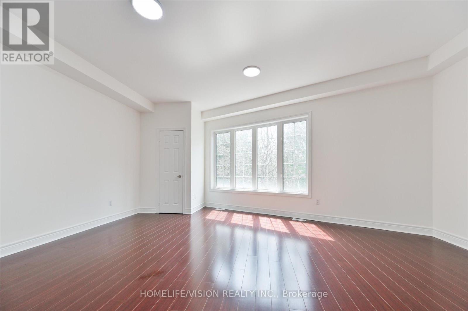 7 - 215 16th Avenue, Richmond Hill, Ontario  L4C 0T8 - Photo 7 - N13041268