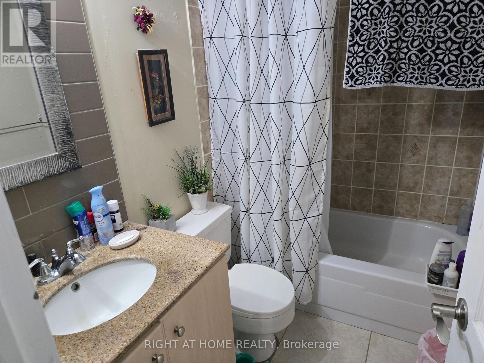 114 - 50 Mississauga Valley Boulevard, Mississauga, Ontario  L5A 3S2 - Photo 8 - W13139074