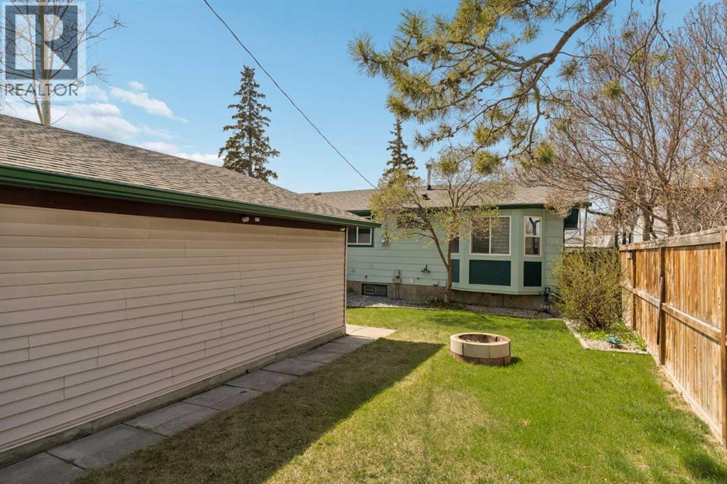 404 Manora Way NE, Calgary, Alberta  T2A 4R4 - Photo 31 - A2303893