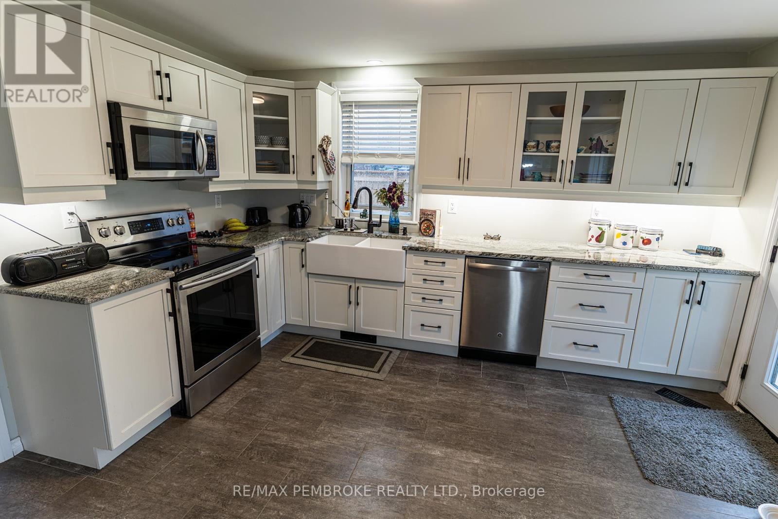 496 Wilbert Street, Pembroke, Ontario K8A 3G6 - Photo 14 - X13139262