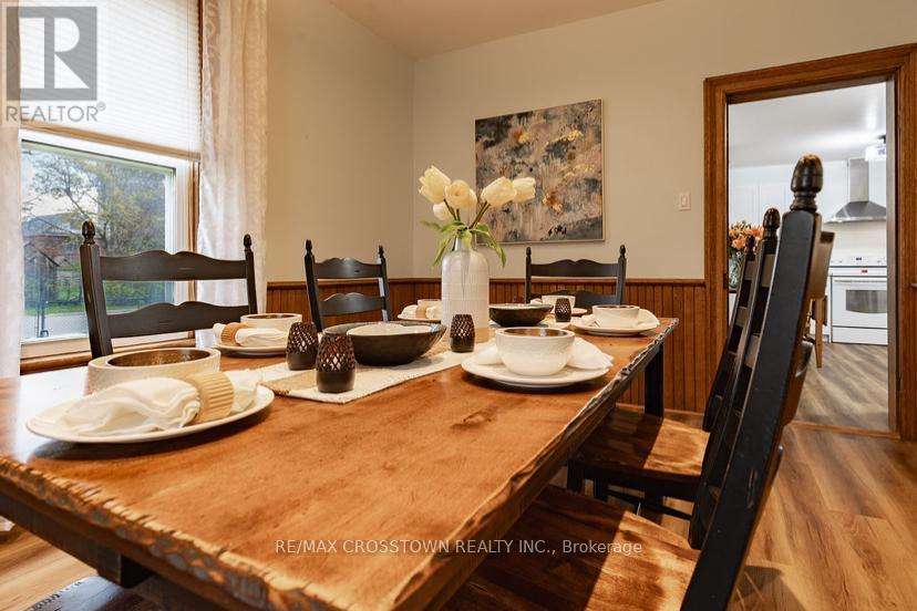 49 Park Street, Barrie, Ontario  L4N 1H7 - Photo 9 - S13137560