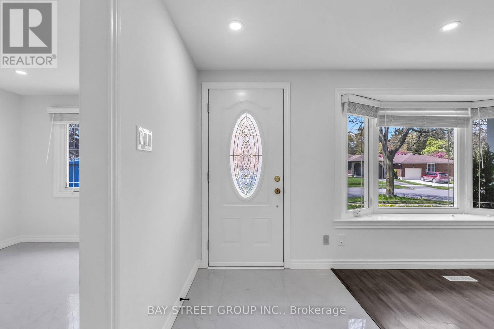 66 Amos Avenue, Waterloo, Ontario  N2L 5G3 - Photo 6 - X13139258