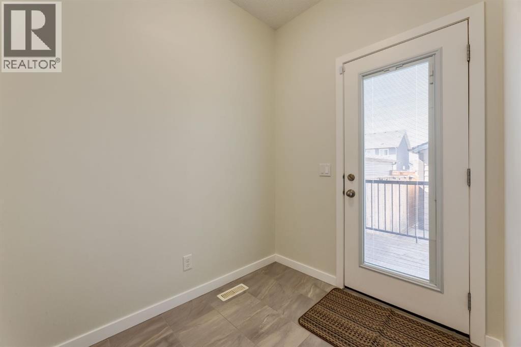 28 Masters Link Se, Calgary, Alberta  T3M 2N2 - Photo 11 - A2297526