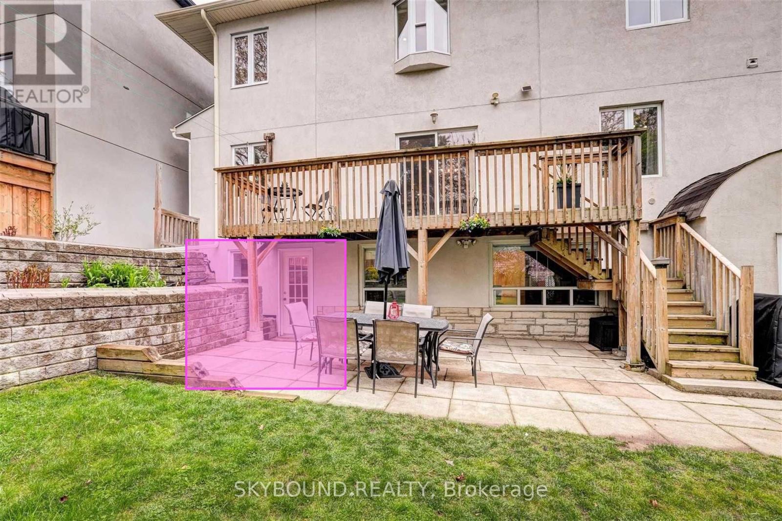 LOWER 2 - 134 GLENWOOD CRESCENT, Toronto, Ontario