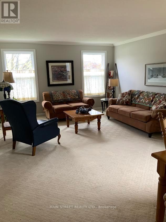 32 Centre Road, Uxbridge, Ontario  L9P 1A7 - Photo 4 - N13139288