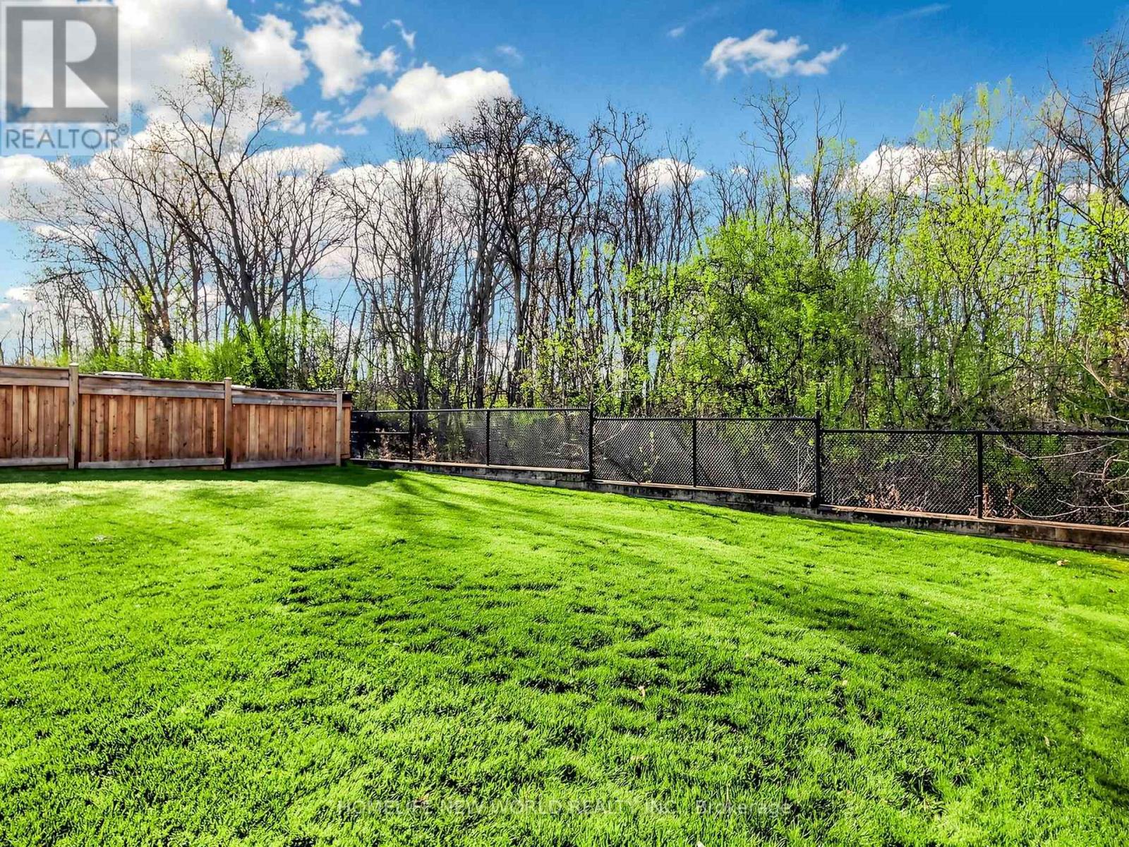 85 Forest Grove Court, Aurora, Ontario  L4G 3G4 - Photo 47 - N13139294