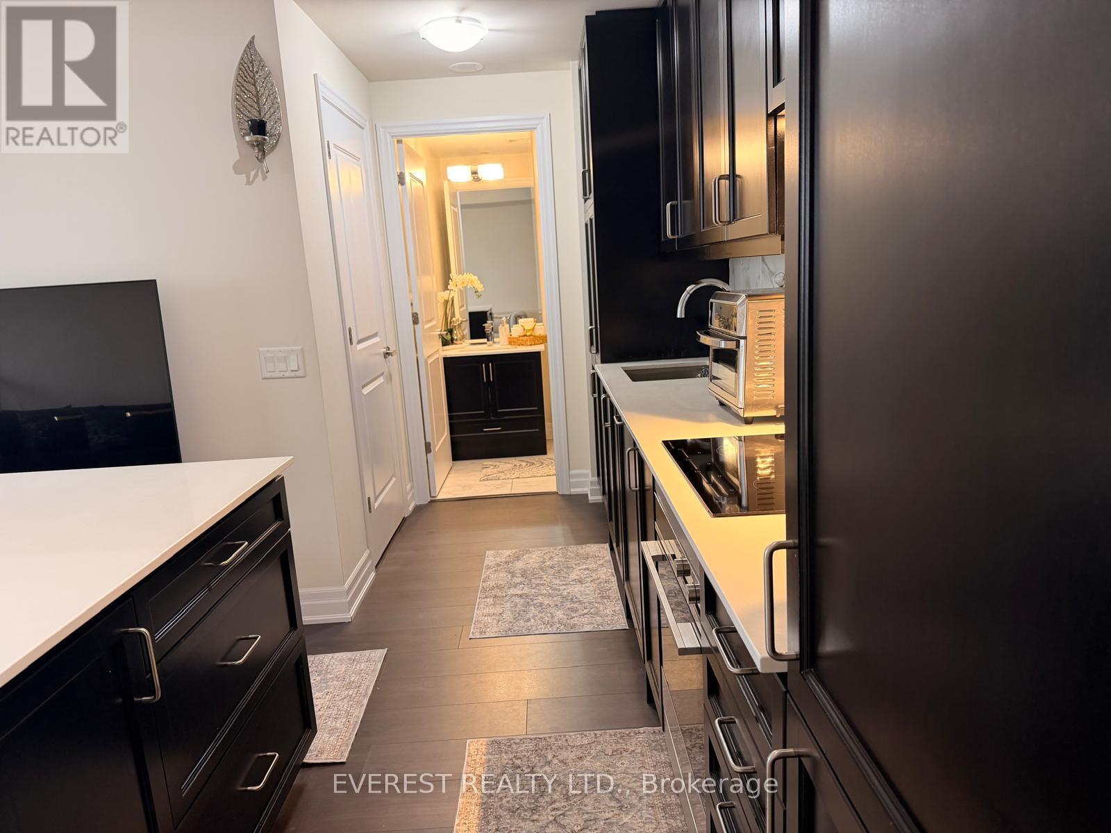 1706 - 9075 Jane Street, Vaughan, Ontario  L4K 0L7 - Photo 2 - N13139300