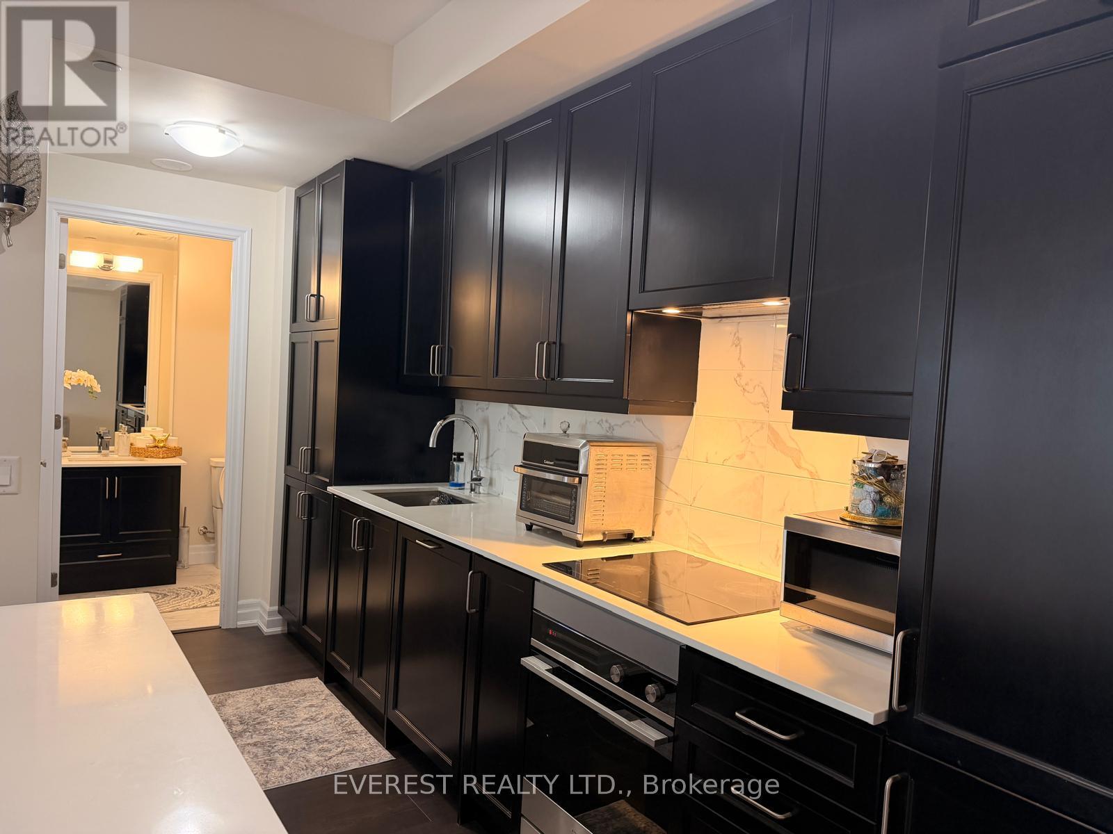1706 - 9075 Jane Street, Vaughan, Ontario  L4K 0L7 - Photo 5 - N13139300