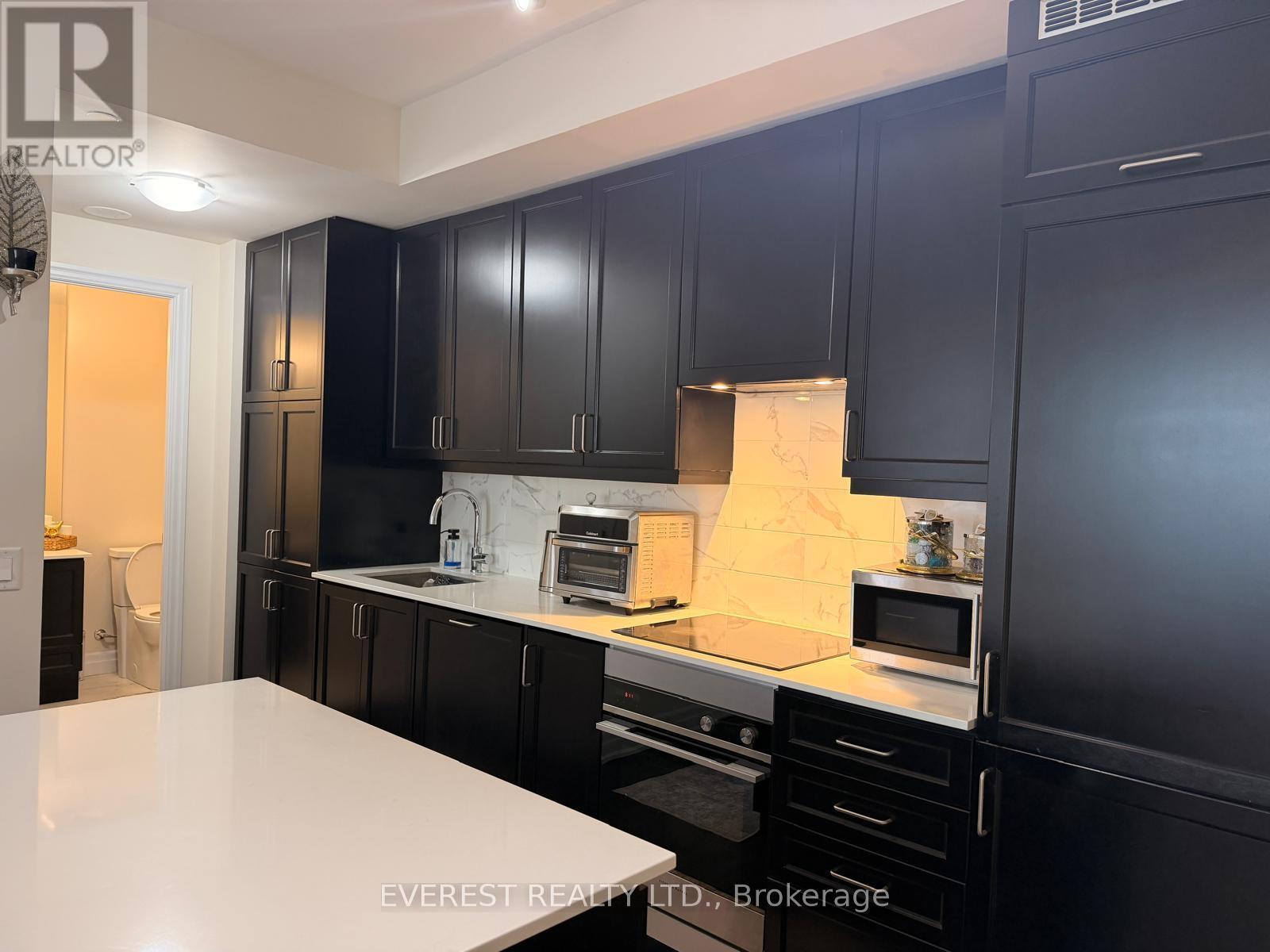 1706 - 9075 Jane Street, Vaughan, Ontario  L4K 0L7 - Photo 6 - N13139300