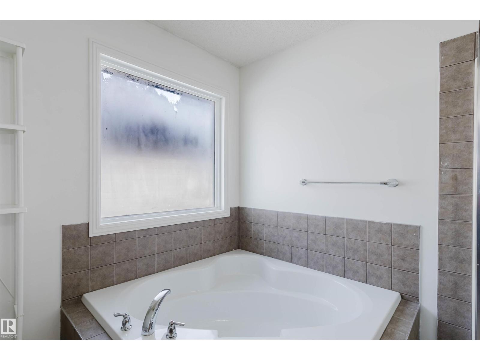 1951 120 St Sw, Edmonton, Alberta  T6W 0A8 - Photo 22 - E4488356