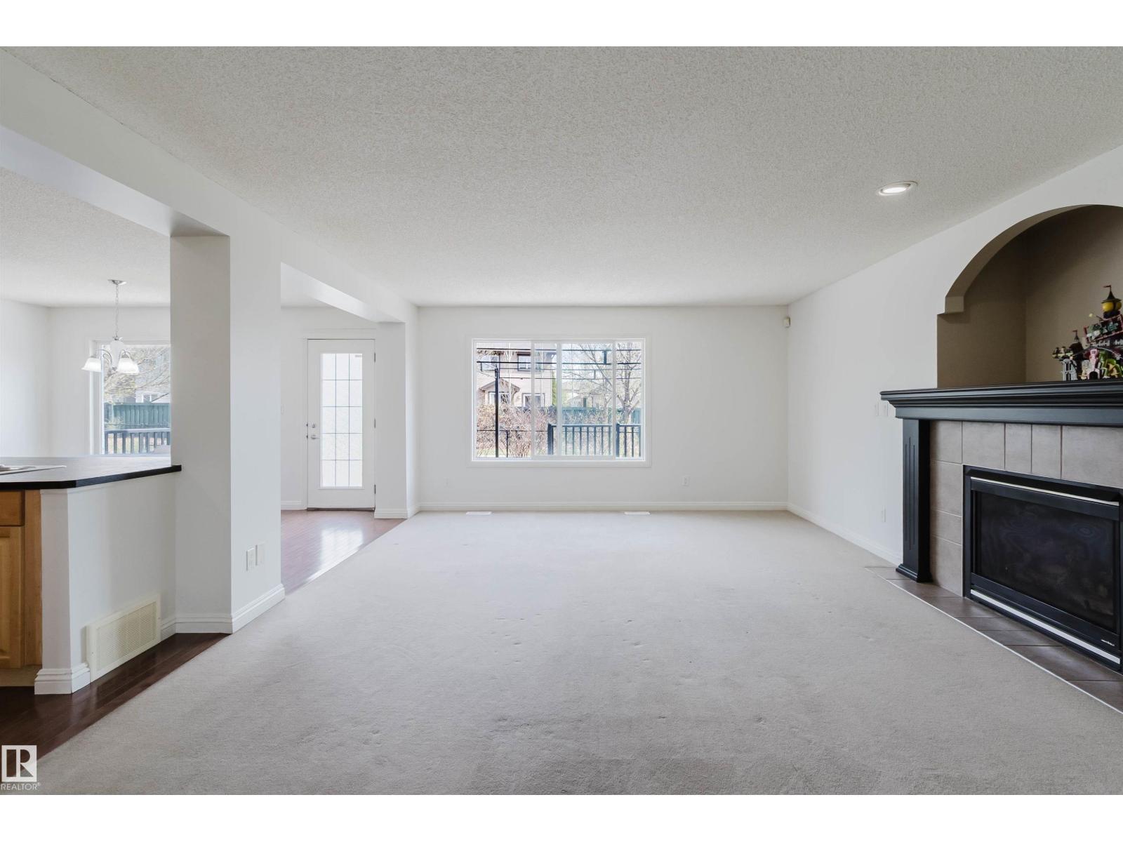 1951 120 St Sw, Edmonton, Alberta  T6W 0A8 - Photo 4 - E4488356
