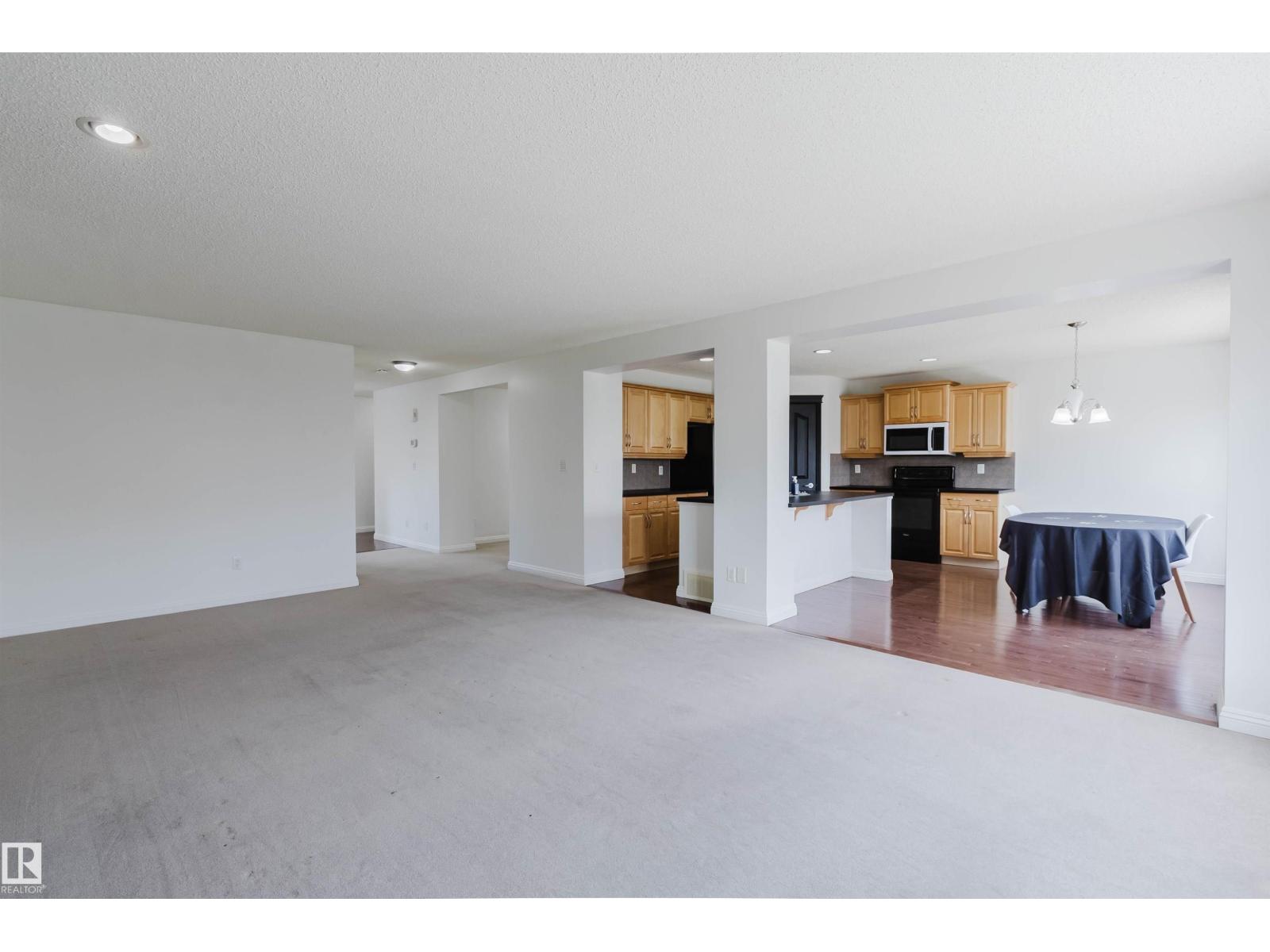 1951 120 St Sw, Edmonton, Alberta  T6W 0A8 - Photo 5 - E4488356