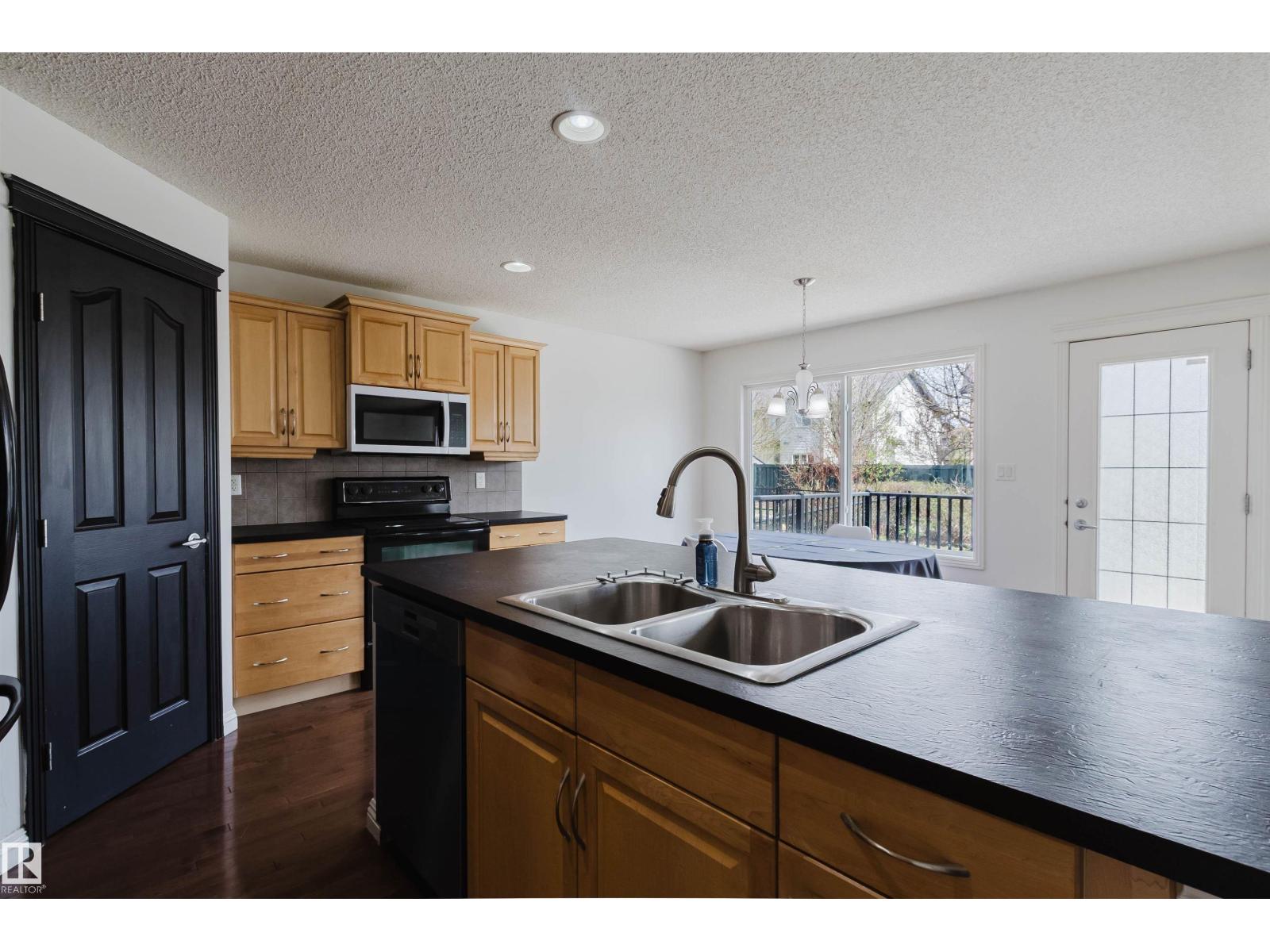 1951 120 St Sw, Edmonton, Alberta  T6W 0A8 - Photo 9 - E4488356