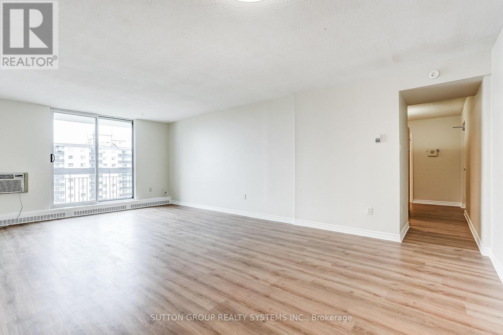 1211 - 1100 Caven Street, Mississauga, Ontario  L5G 4N3 - Photo 10 - W13139278
