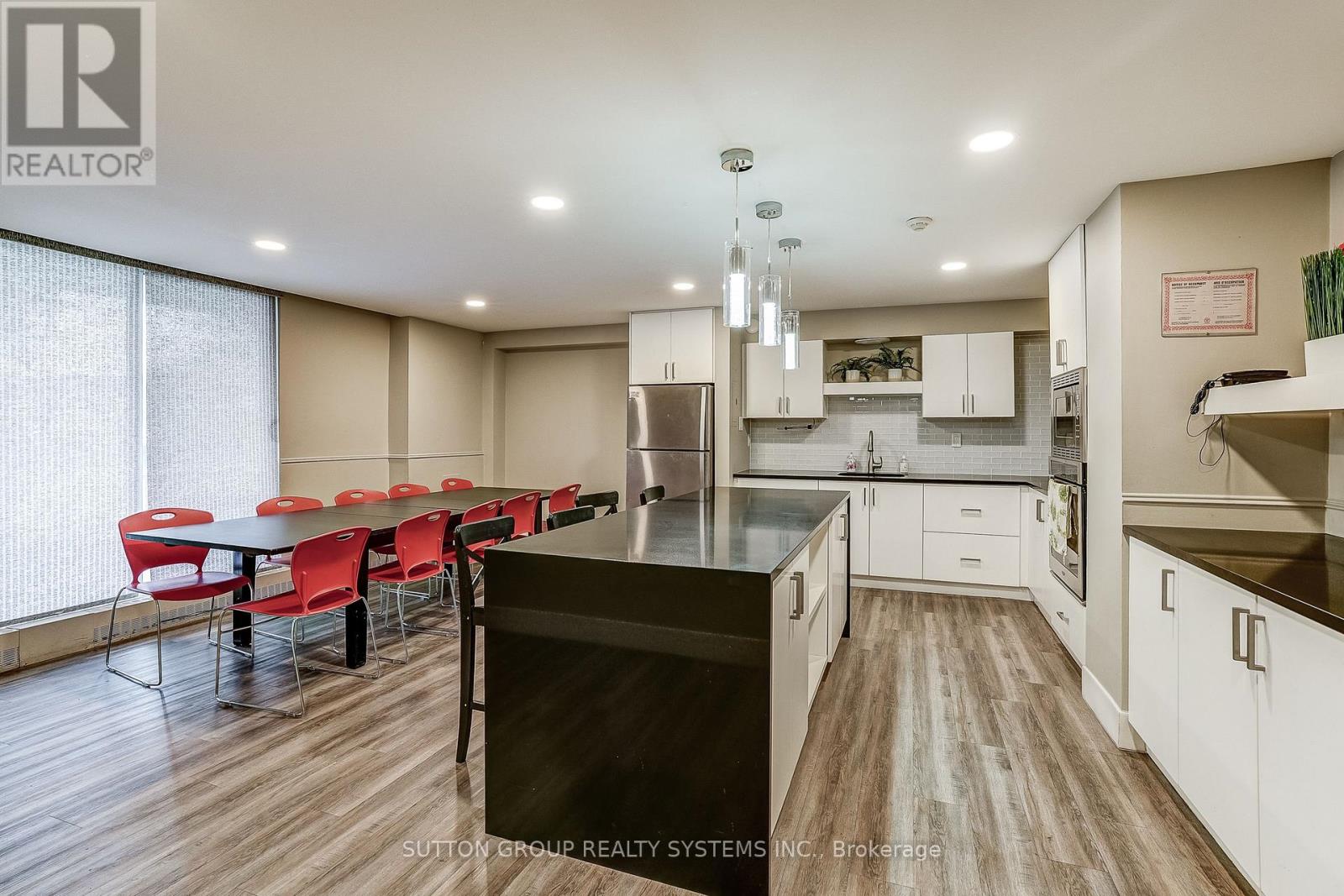 1211 - 1100 Caven Street, Mississauga, Ontario  L5G 4N3 - Photo 30 - W13139278